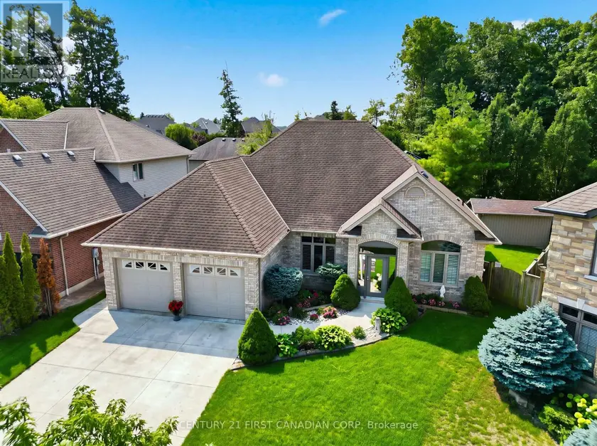 Detached at 2285 LILAC AVENUE, London South