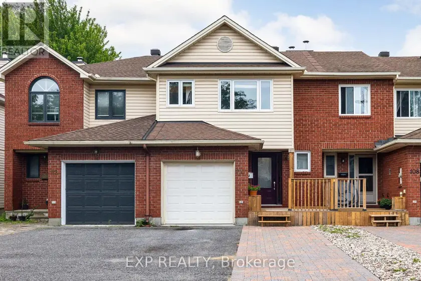 Townhouse at 110 CEDAROCK DRIVE, Ottawa