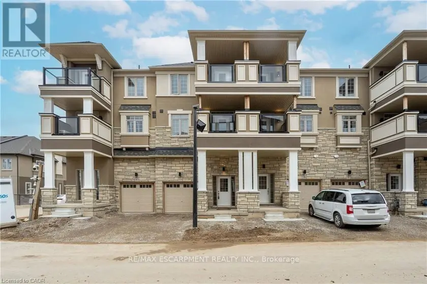 Townhouse at 39 - 305 GARNER ROAD, Hamilton