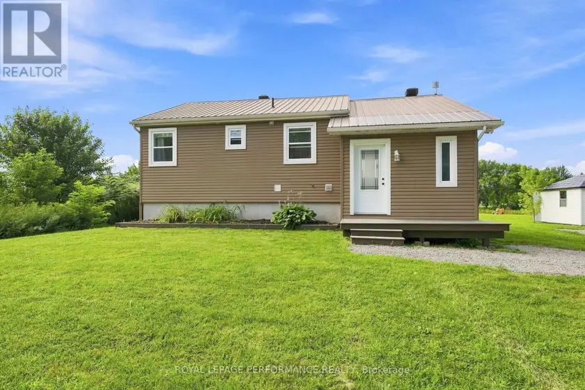 Detached at 2971 CHARTRAND STREET, Champlain