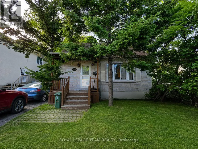 Detached at 1247 SUMMERVILLE AVENUE, Ottawa