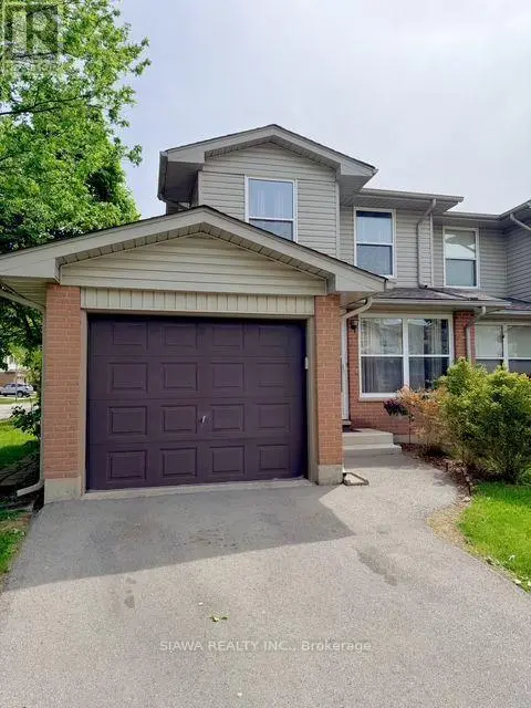 Townhouse at 86 - 1250 JALNA BOULEVARD, London
