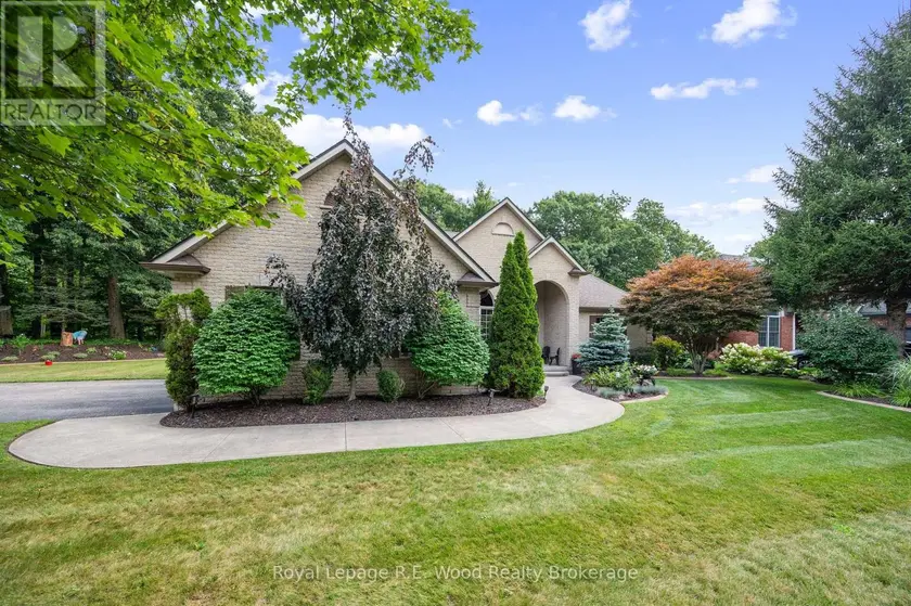 Detached at 2 WHISPERING PINE LANE, Tillsonburg