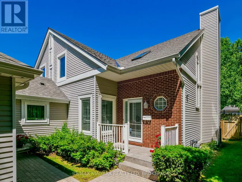 Townhouse at 23 - 5 LAKESIDE DRIVE W, St. Catharines