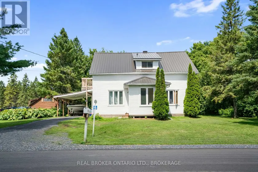 Detached at 15631 MANNING ROAD, South Stormont