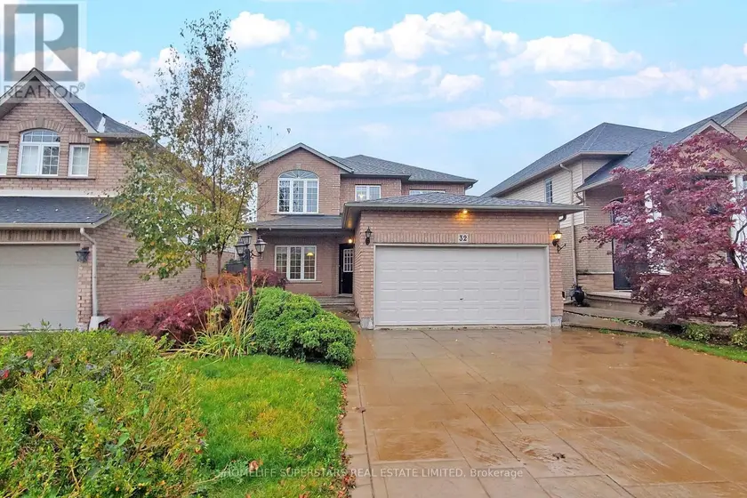 Detached at 32 HOLKHAM AVENUE, Hamilton