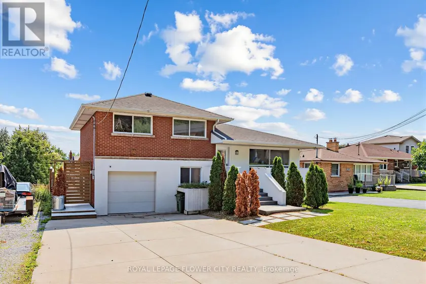 Detached at 79 KIMBERLY DRIVE, Hamilton
