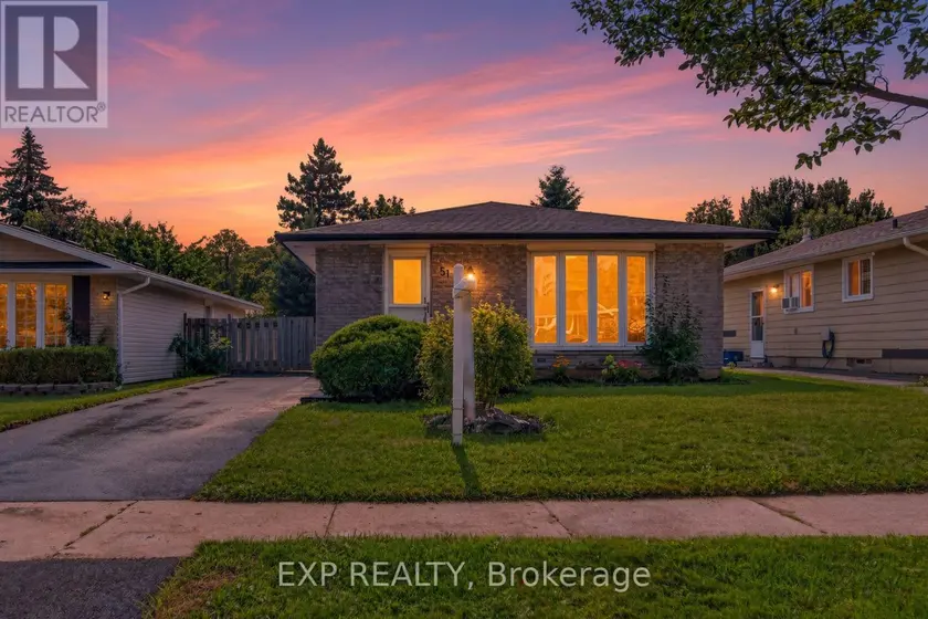 Detached at 51 APPALACHIAN CRESCENT, Kitchener