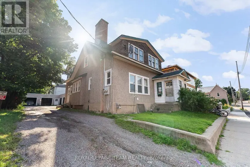 Multiplex at 229 CECELIA STREET, Pembroke