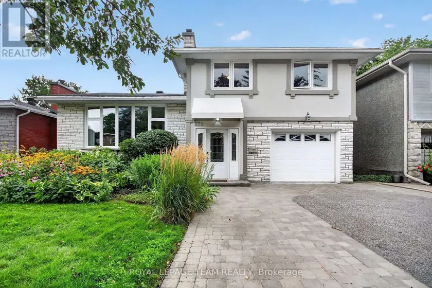 Detached at 673 GOLDEN AVENUE, Ottawa