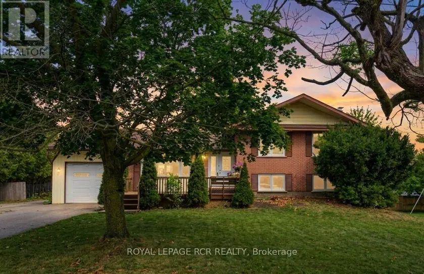 Detached at 704 OWEN SOUND STREET, Shelburne