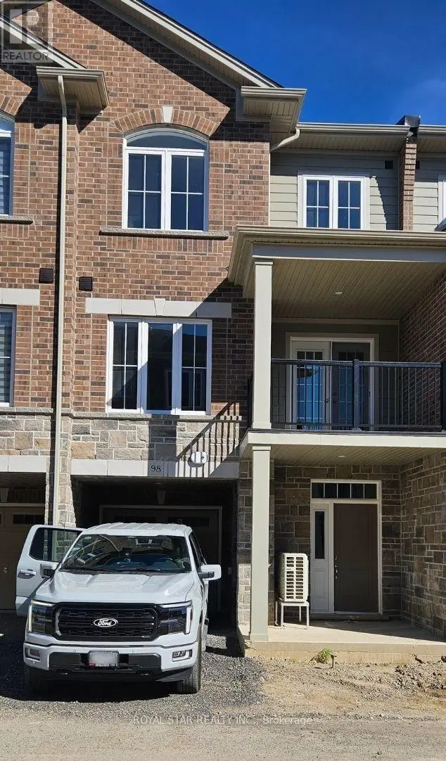 Townhouse at 98 - 677 PARK ROAD N, Brantford