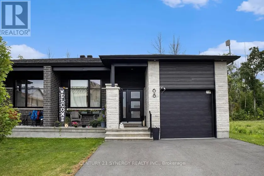 Semi-Detached/Link at 68 VILLENEUVE STREET, North Stormont