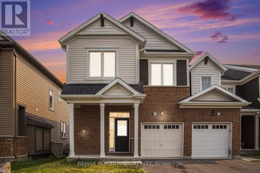 Townhouse at 628 MONARDIA WAY, Ottawa