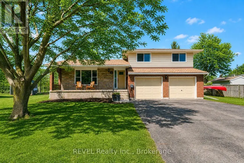 Detached at 21 LENA CRESCENT, Port Colborne