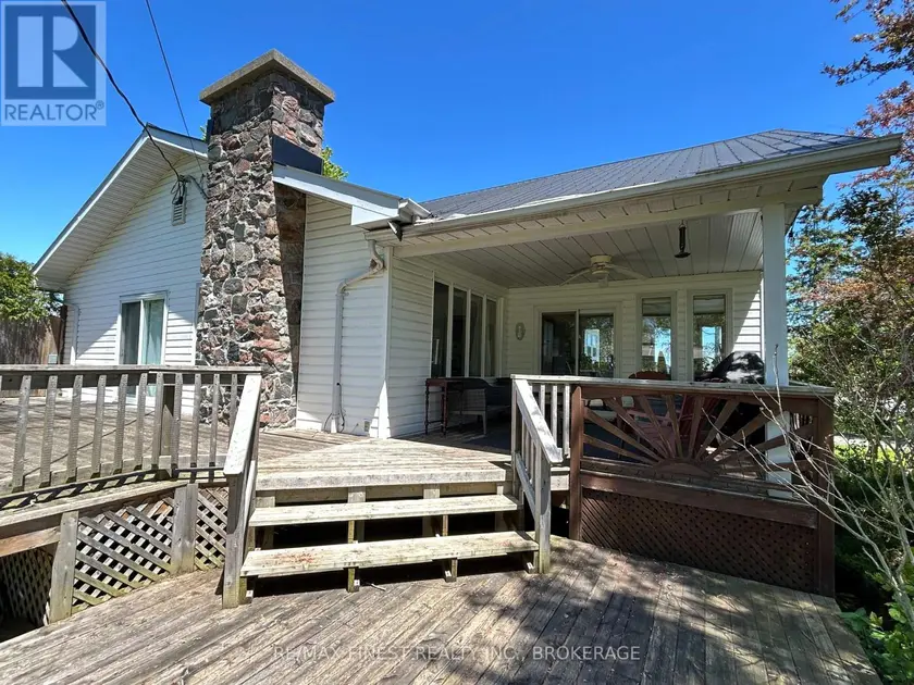 Detached at 174 COUNTY ROAD 4, Loyalist