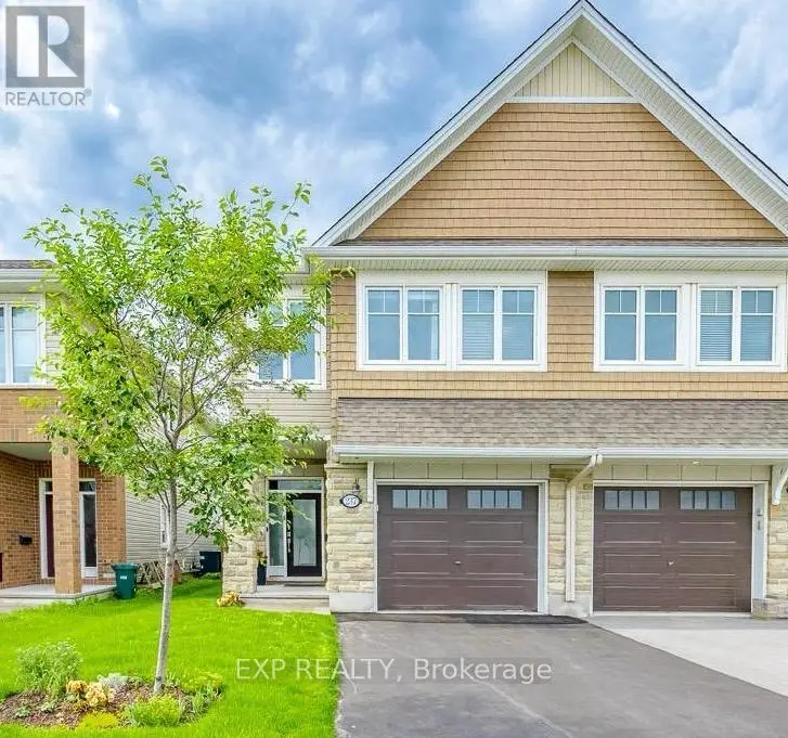 Semi-Detached/Link at 237 BRAMBLING WAY, Ottawa