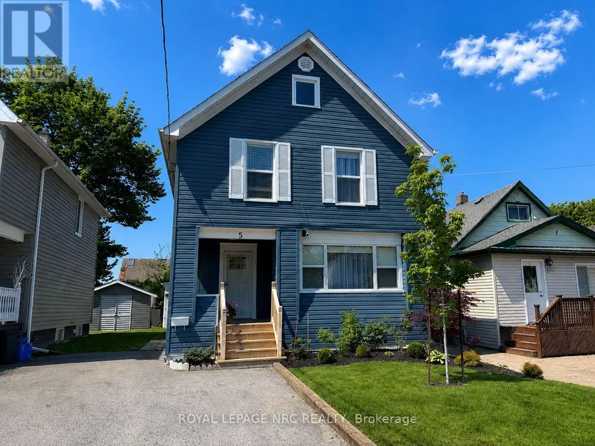 Detached at 5 VICTORIA STREET, St. Catharines