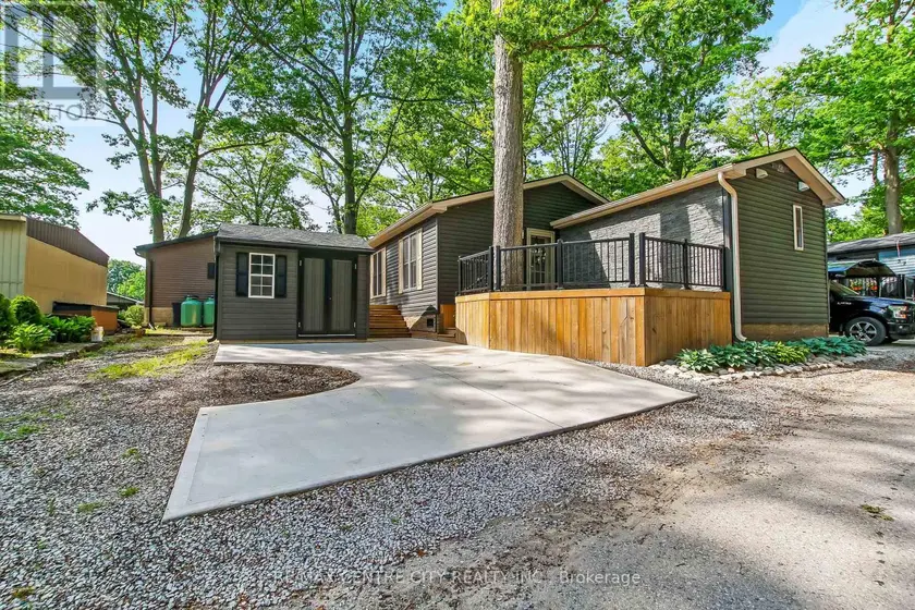 Detached at 30 - 22790 AMIENS ROAD, Middlesex Centre