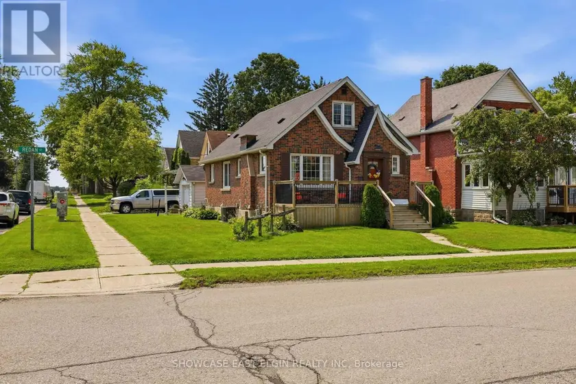 Detached at 122 REDAN STREET, St. Thomas