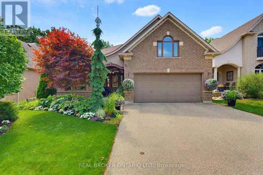 Detached at 64 CARMICHAEL CRESCENT, Brantford