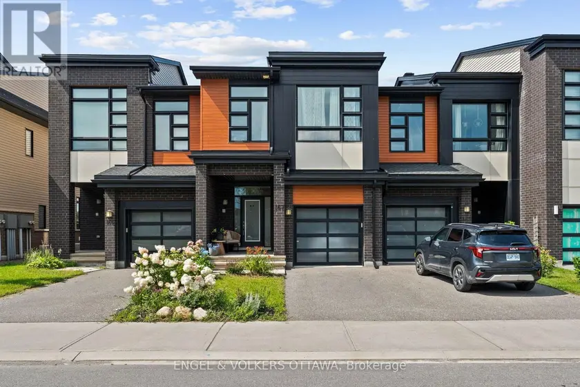 Townhouse at 167 LONGWORTH AVENUE, Ottawa