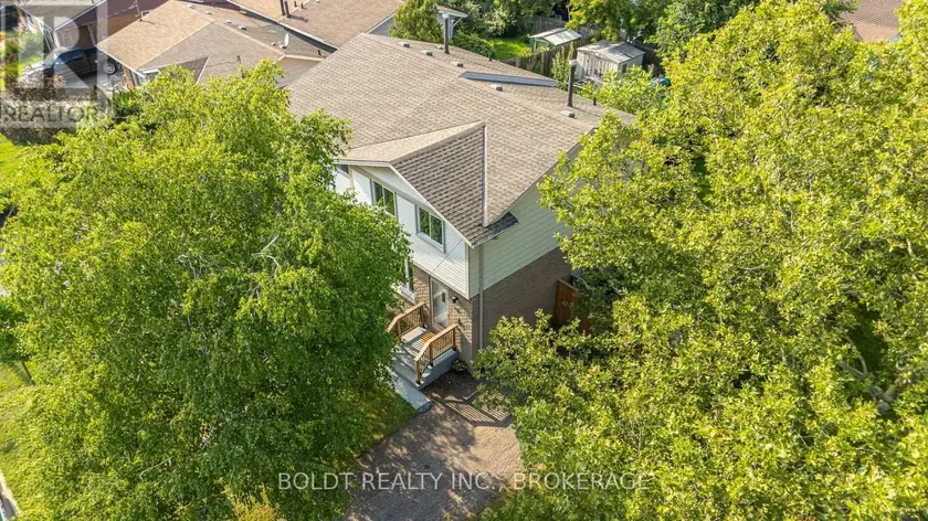 Semi-Detached/Link at 47 BRACKENCREST ROAD, St. Catharines