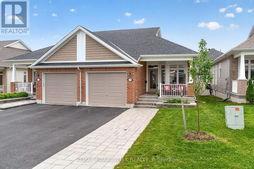 Semi-Detached/Link at 224 MAYGRASS WAY, Ottawa