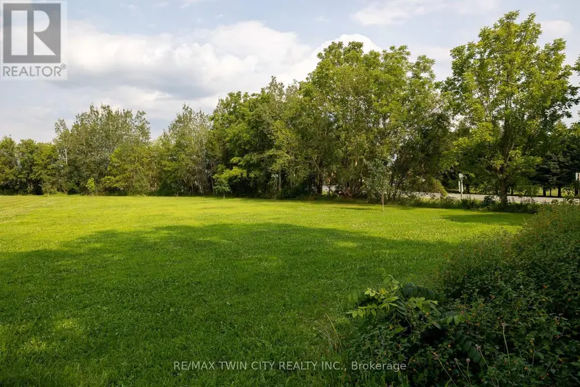 Vacant Land at 2 KINGS LANE, Brant