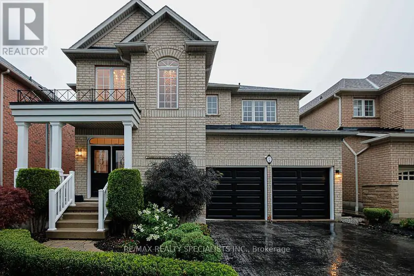Detached at 7 KINGSPOINT CIRCLE, Hamilton