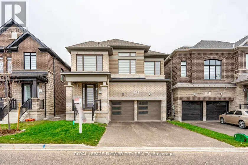 Detached at 35 PLAYER DRIVE, Erin