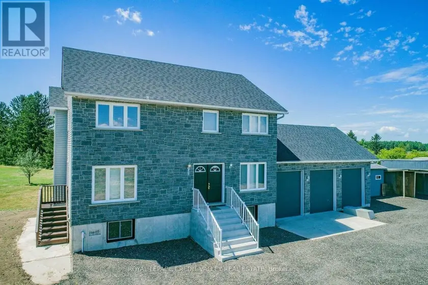 Detached at 384169 20TH SIDE ROAD N, Amaranth