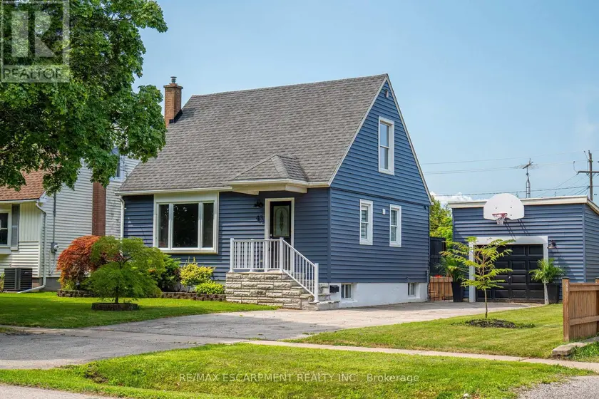 Detached at 43 GHENT STREET, St. Catharines