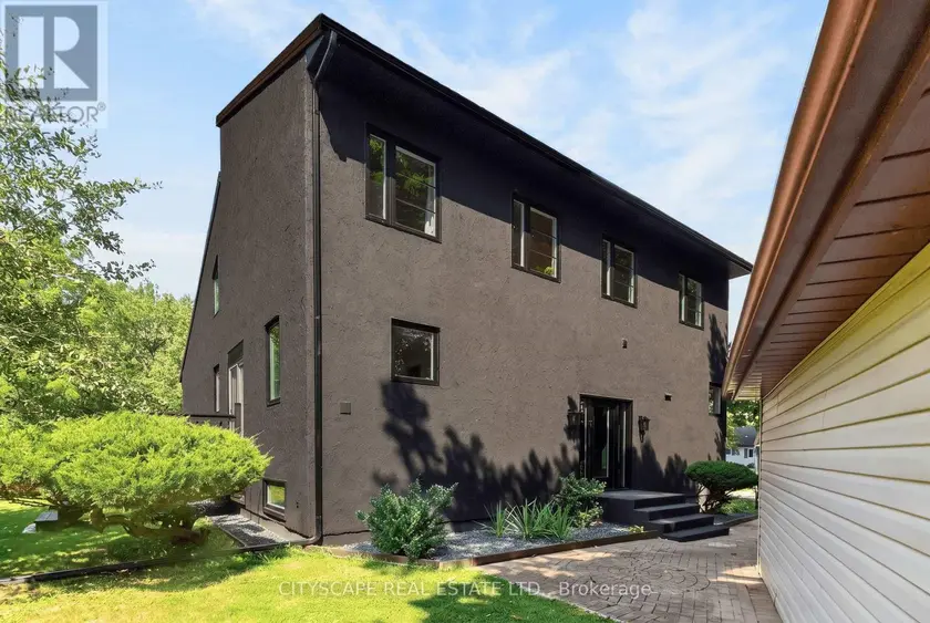 Detached at 5 FIRELANE 14B ROAD, Niagara-on-the-Lake
