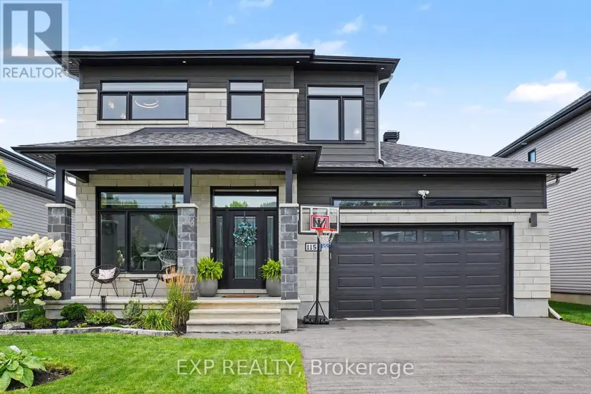 Detached at 1151 AVIGNON STREET, Russell