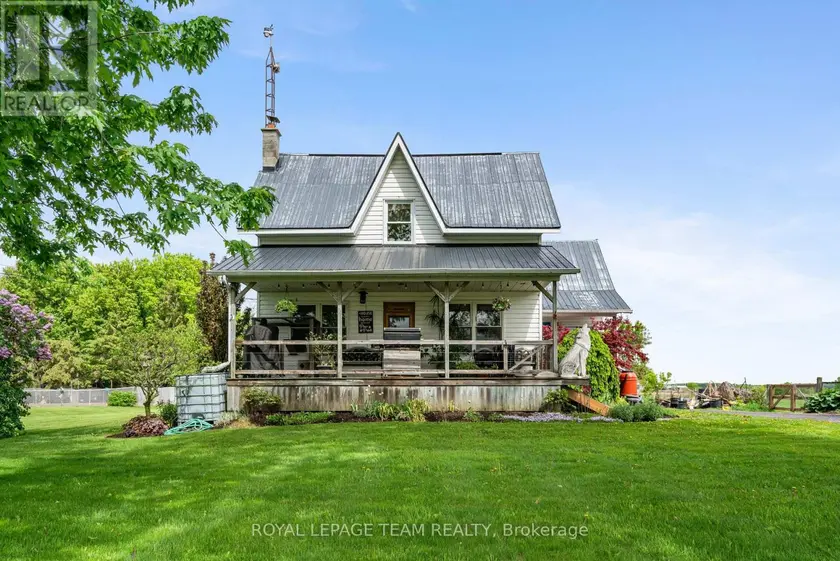 Detached at 13585 COUNTY 9 ROAD, North Dundas