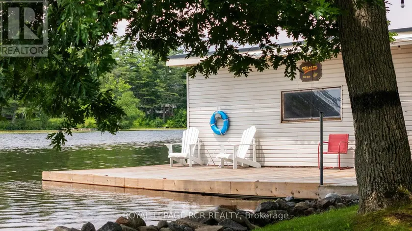 Detached at 4 ISLAND 20 YELLOWHEAD ISLAND, Georgian Bay