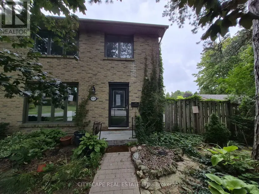 Townhouse at 8 - 850 BERKSHIRE DRIVE, London