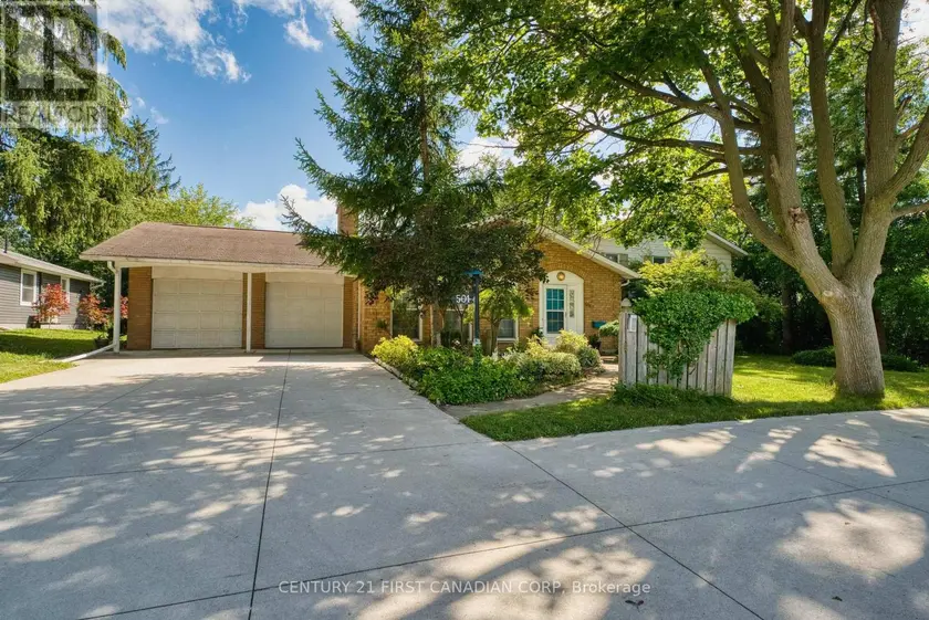 Detached at 501 COMMISSIONERS ROAD E, London South