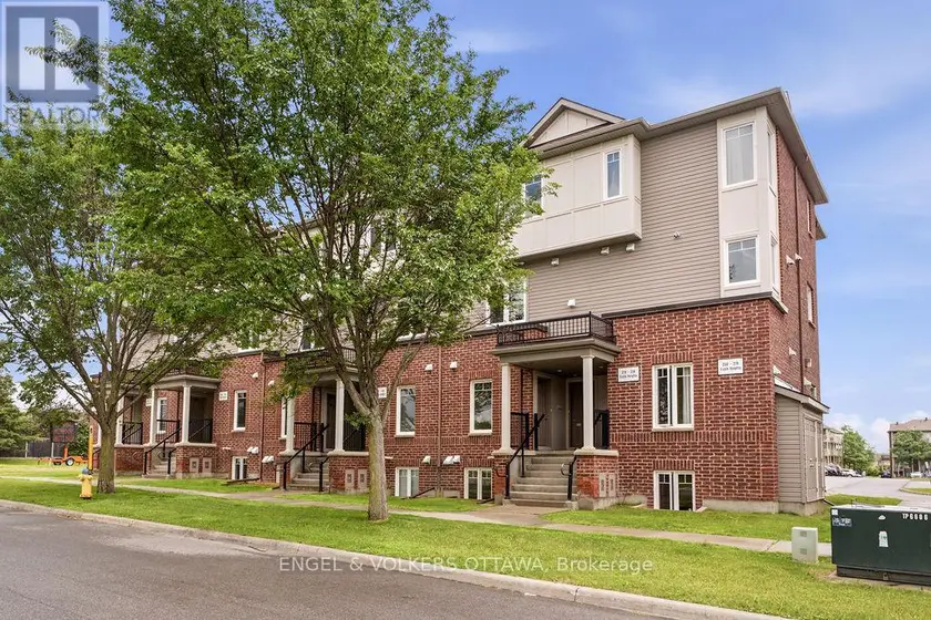 Townhouse at 270 ESPIN HEIGHTS, Ottawa