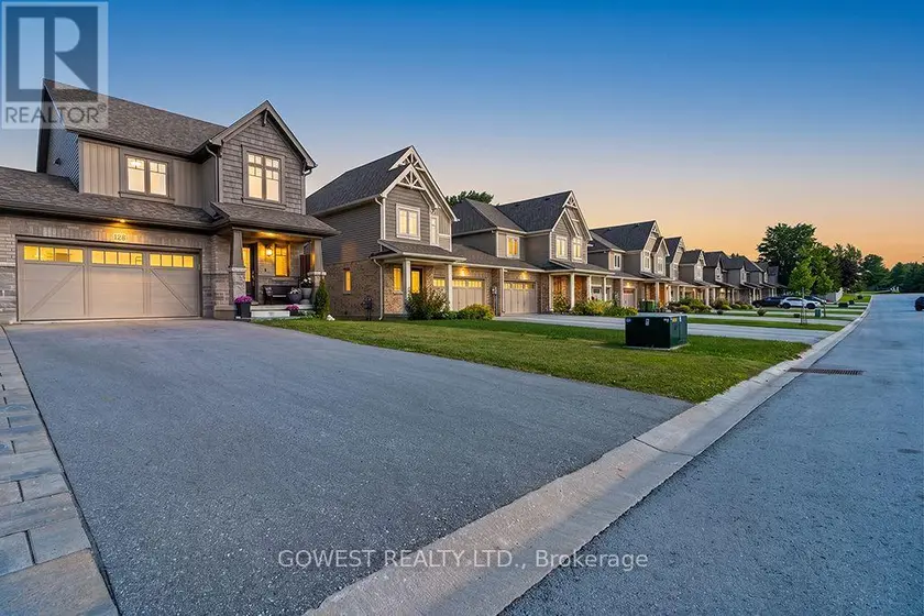 Townhouse at 128 MULLIN STREET, Grey Highlands