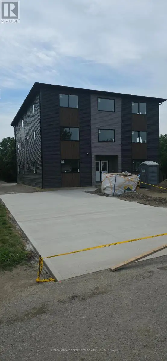 Other at 4 - 118 SCOTT STREET, Strathroy-Caradoc