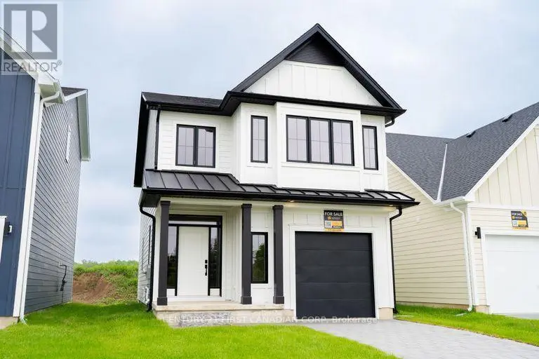 Detached at 1225 TULLOCH AVENUE, London South