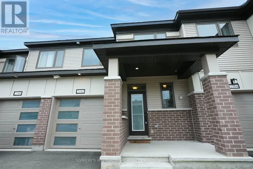 Townhouse at 2182 WINSOME TERRACE, Ottawa