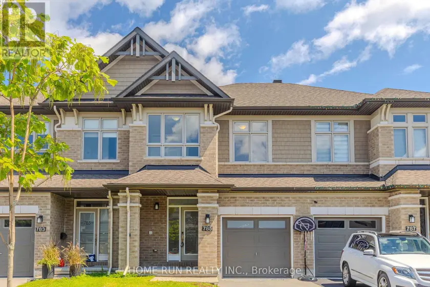Townhouse at 785 CAIRN CRESCENT, Ottawa