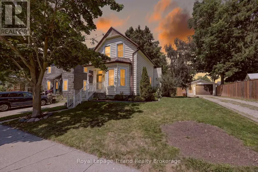 Detached at 257 HUNTER STREET, Woodstock