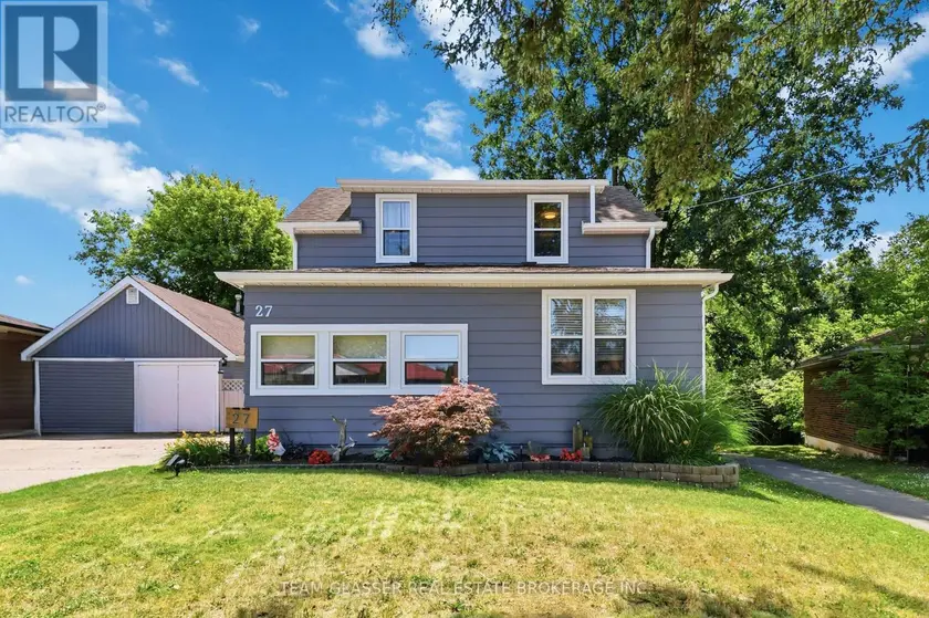 Detached at 27 DENGATE CRESCENT, London East
