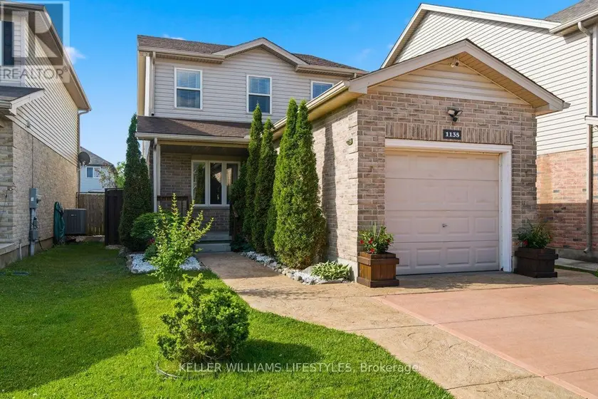 Detached at 1135 KIMBALL CRESCENT, London North
