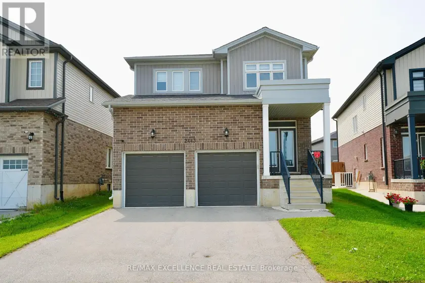 Detached at 2443 BENNETT CROSS, London South