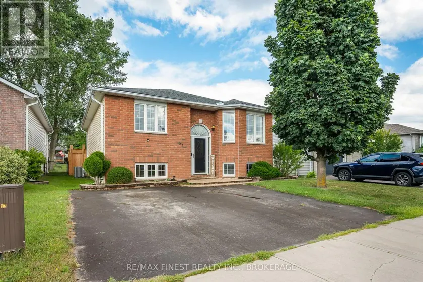 Detached at 37 LIDDLE LANE, Belleville